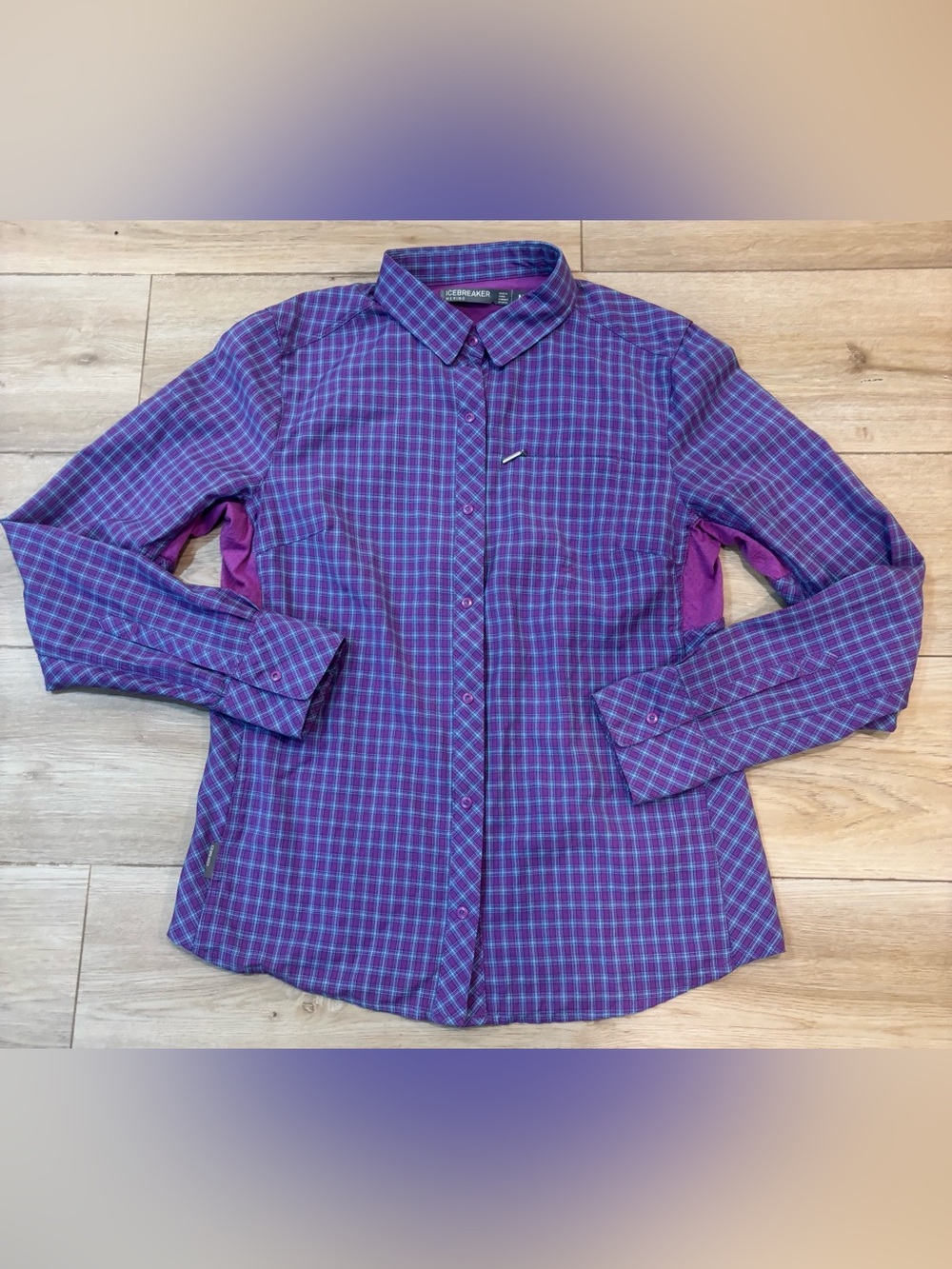 Icebreaker Merino wool purple blue plaid button down top medium m